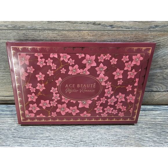 ACE BEAUTE Mystic Romance Eyeshadow Palette - Picture 1 of 3
